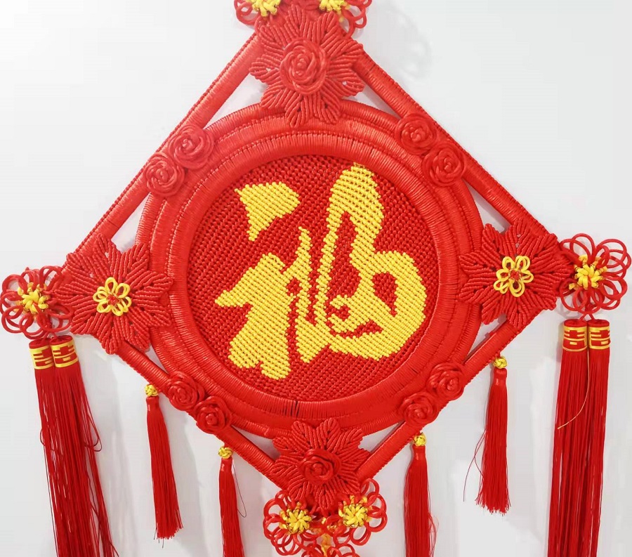 非遺產(chǎn)品——中國結(jié)